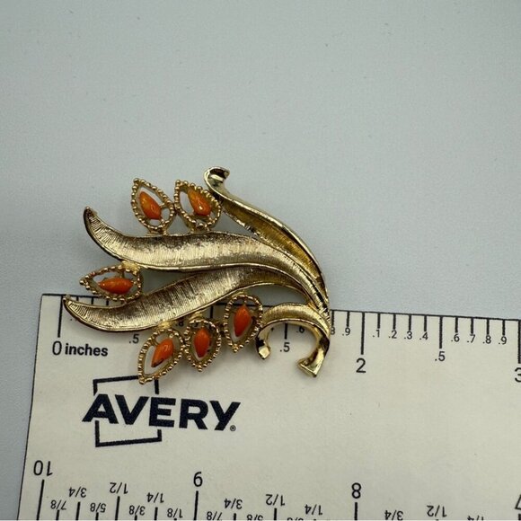 Vintage Gerrys Orange and Gold Tone Floral Brooch - Picture 8 of 11